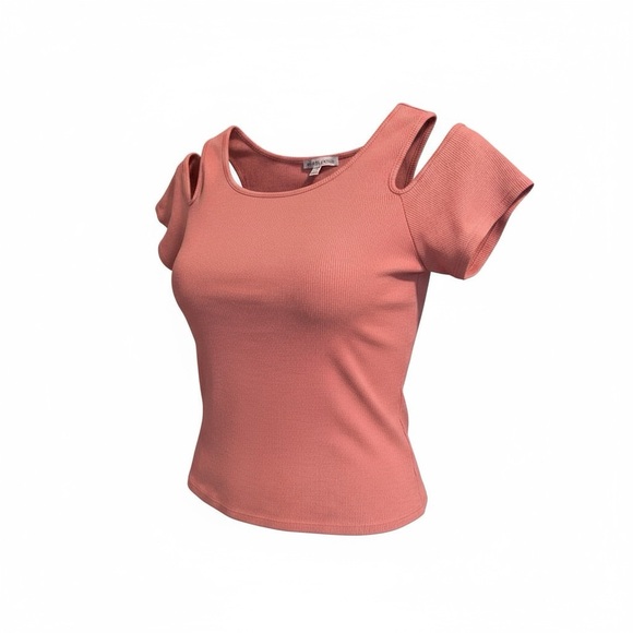 Charlotte Russe Tops - Charlotte Russe Coral Cold Shoulder Tee